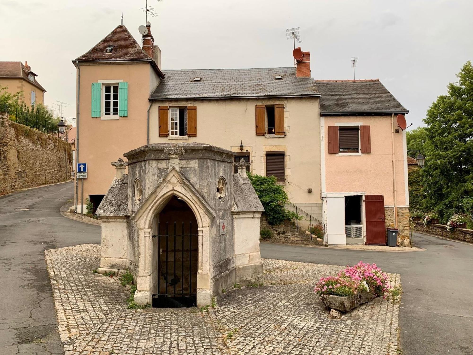 Maison Harmonie Hotell La Châtre Exteriör bild